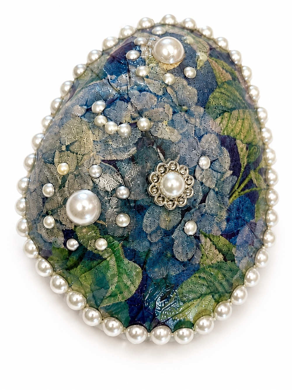 Handmade Decorated Seashell – Pearl & Floral Art